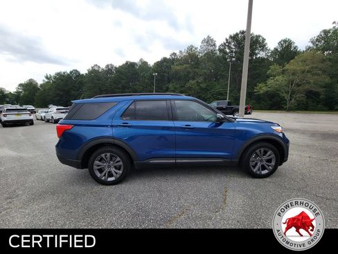 Used 2022 Ford Explorer XLT w/ Equipment Group 202A RWD image 7