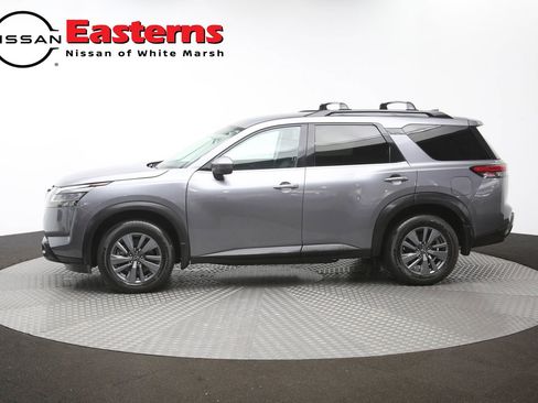 Used 2022 Nissan Pathfinder SV AWD/4WD image 56