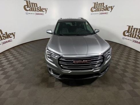 Certified 2023 GMC Terrain SLT AWD/4WD image 3
