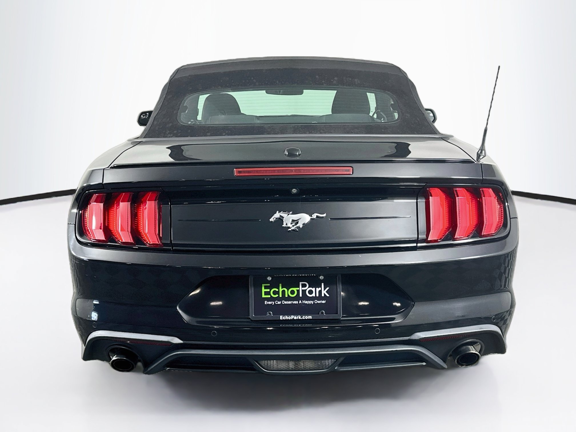 Used 2018 Ford Mustang Convertible w/ Equipment Group 101A RWD image 7