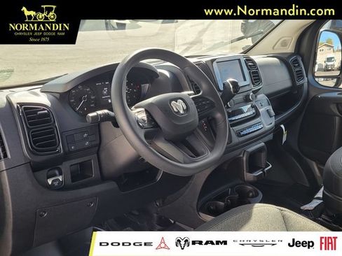 New 2026 RAM ProMaster 2500 w/ Convenience Group FWD image 7