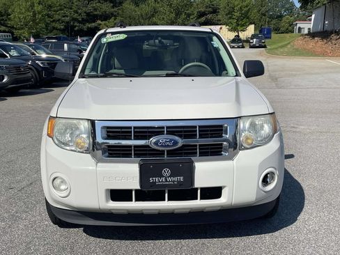 Used 2012 Ford Escape XLT FWD image 2
