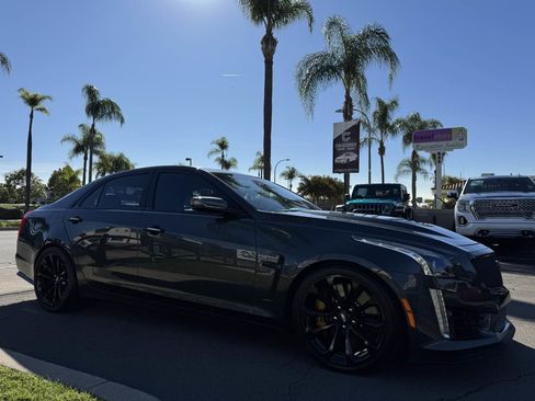 Used 2017 Cadillac CTS V w/ Luxury Package image 9