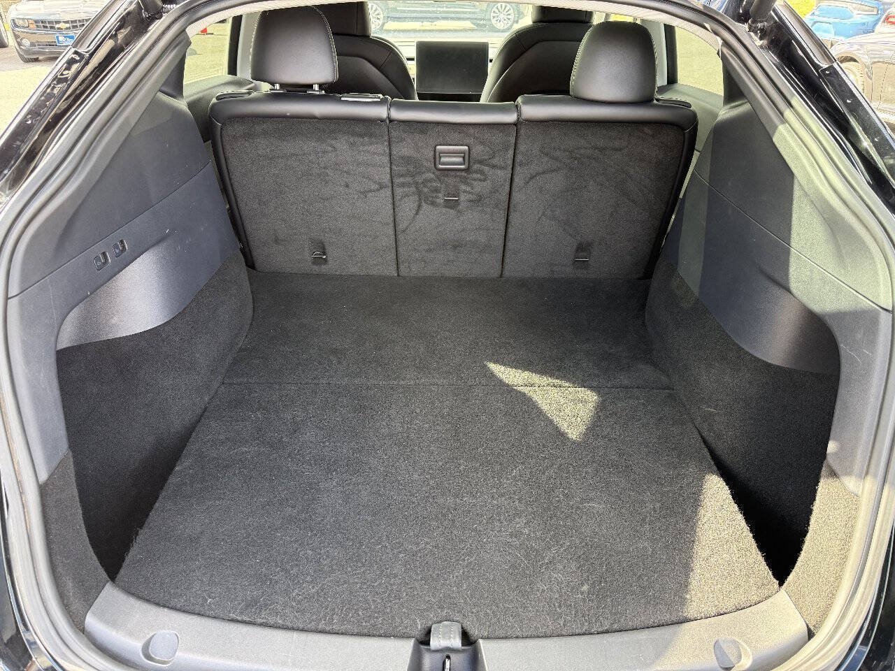 Used 2020 Tesla Model Y Long Range AWD/4WD image 9