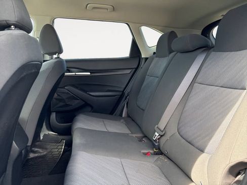 Used 2023 Kia Seltos LX AWD/4WD image 13
