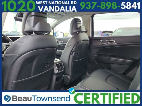 Used 2023 Kia Sportage EX image 15