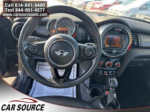 Used 2017 MINI Cooper 2-Door Hardtop image 11