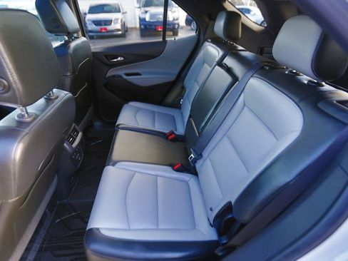 Used 2021 Chevrolet Equinox Premier image 11