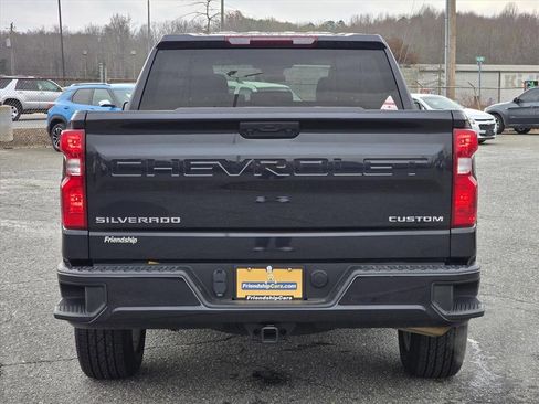 Used 2023 Chevrolet Silverado 1500 Custom image 25