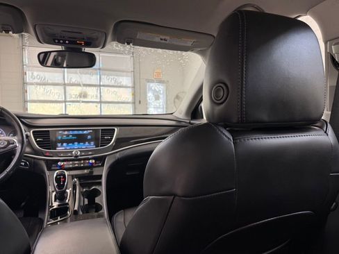 Used 2019 Buick LaCrosse Essence image 24