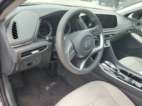 Used 2023 Hyundai Sonata SEL w/ Preferred Accessory Package FWD image 18