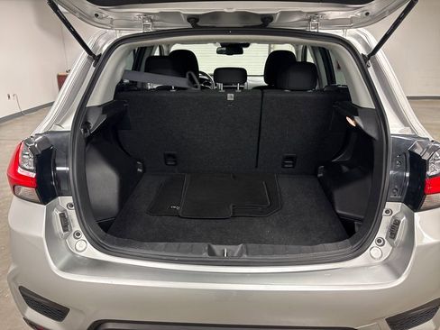 Used 2023 Mitsubishi Outlander Sport ES AWD/4WD image 18