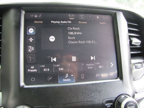 Used 2022 RAM 1500 Big Horn AWD/4WD image 44