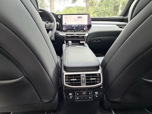 Used 2026 Lexus RX 500h F Sport w/ Convenience Package AWD/4WD image 37