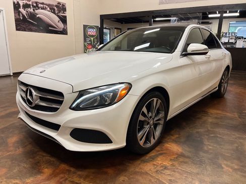 Used 2016 Mercedes-Benz C 300 Sedan image 5