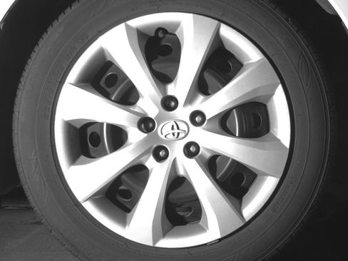 Used 2025 Toyota Corolla LE FWD image 13