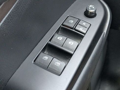 Used 2014 Toyota Highlander Plus AWD/4WD image 23