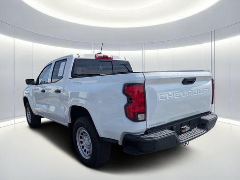 Used 2025 Chevrolet Colorado W/T RWD image 6