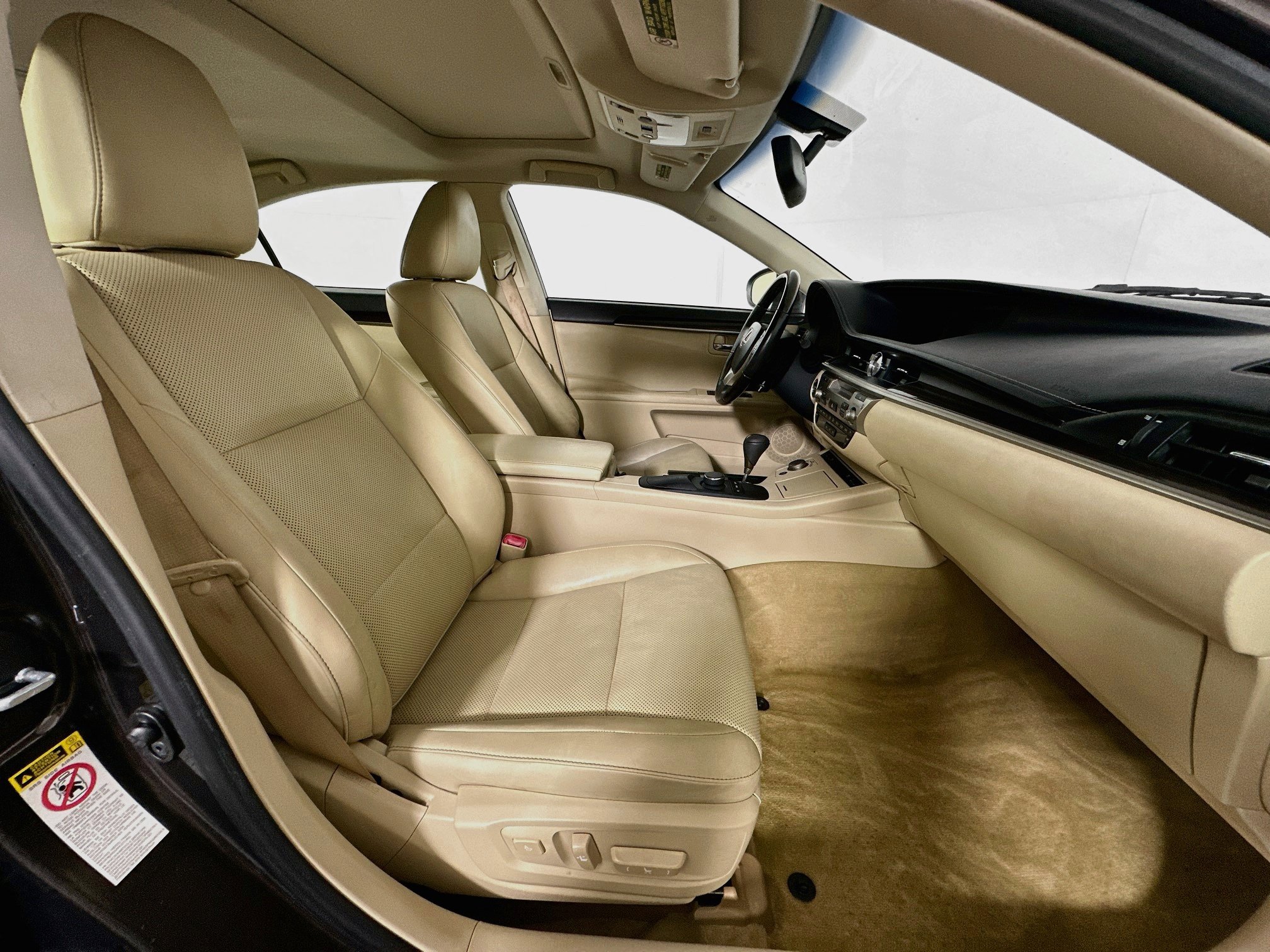 Used 2014 Lexus ES 350 w/ Premium Package FWD image 30