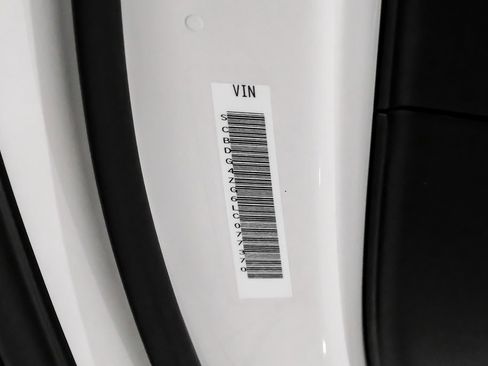 Used 2020 Bentley Continental GT image 64