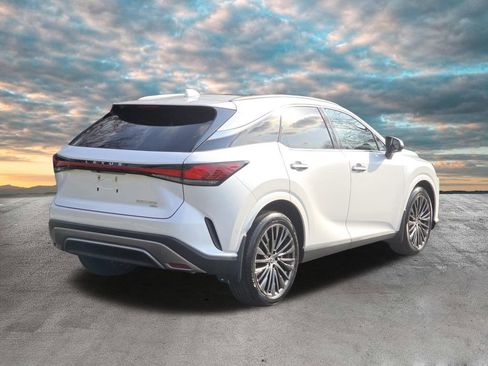 Used 2023 Lexus RX 350 w/ Accessory Package (2T) image 8