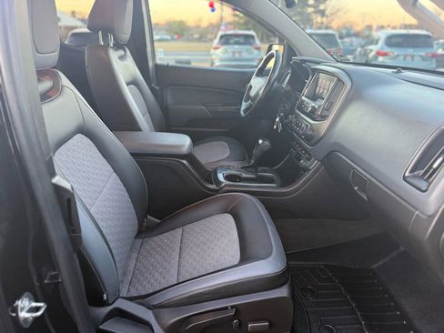 Used 2015 Chevrolet Colorado Z71 image 41