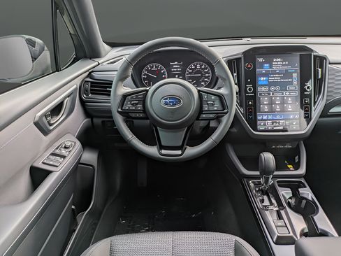 Used 2026 Subaru Forester Premium AWD/4WD image 15