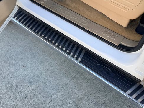 Used 2012 Ford F150 King Ranch w/ Off Road Pkg image 29