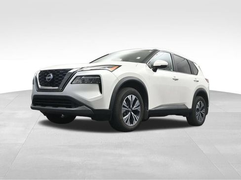 Used 2023 Nissan Rogue SV FWD image 9