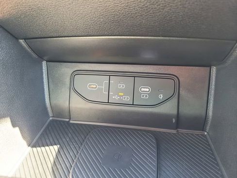 Used 2026 Kia Sportage EX w/ EX Panorama Roof Package image 25