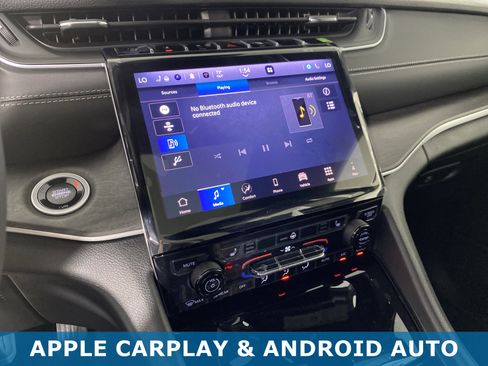 New 2025 Jeep Grand Cherokee L Limited w/ Black Appearance Package image 4