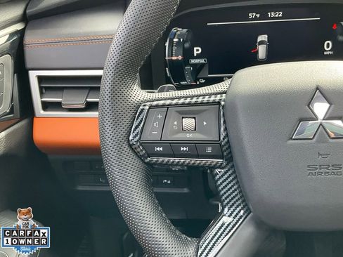 Used 2023 Mitsubishi Outlander SEL image 45