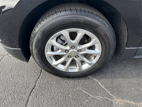 Used 2020 Chevrolet Equinox LS w/ LPO, Floor Liner Package image 12