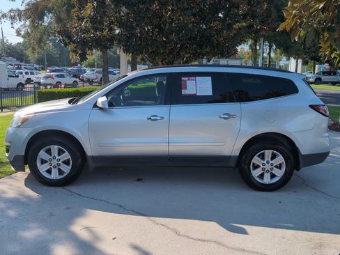 Used 2014 Chevrolet Traverse LT AWD/4WD image 7