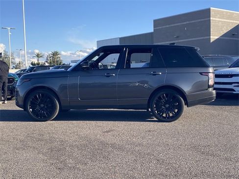 Used 2018 Land Rover Range Rover HSE image 31