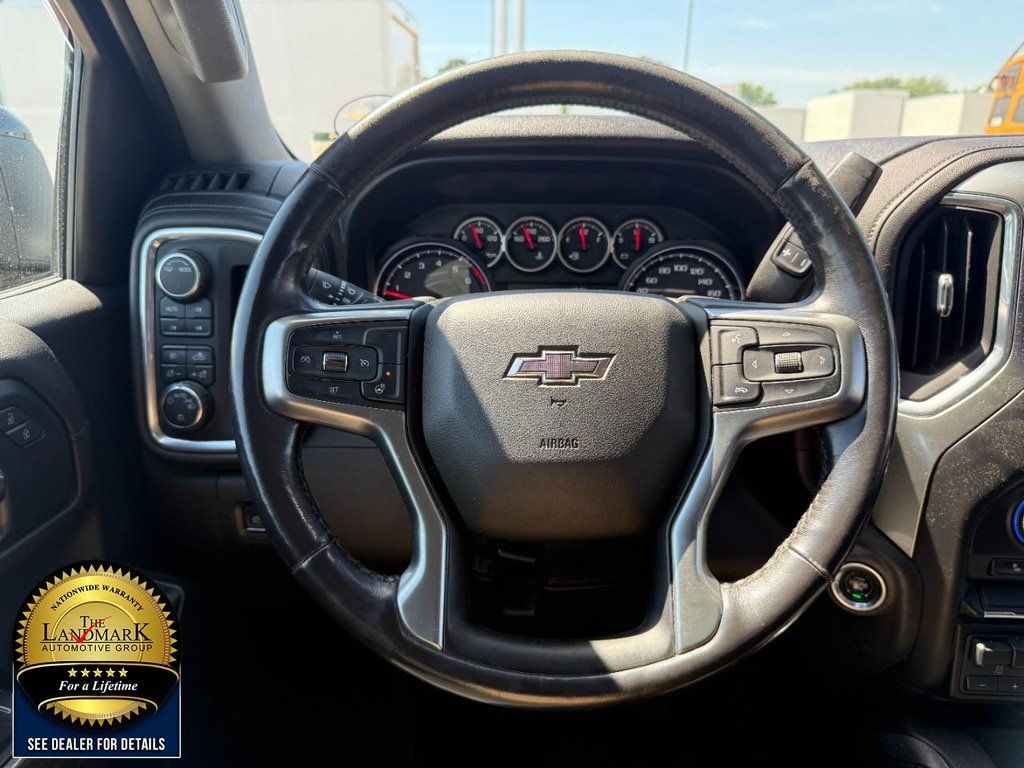 Used 2020 Chevrolet Silverado 1500 LT Trail Boss AWD/4WD image 18