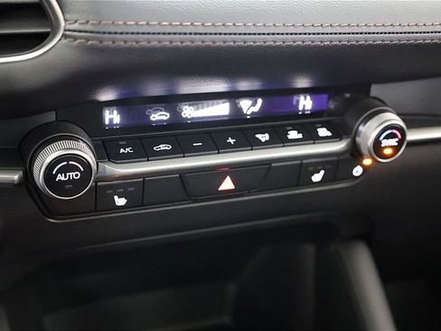 New 2026 MAZDA MAZDA3 2.5 S Sedan w/ Preferred Pkg image 29