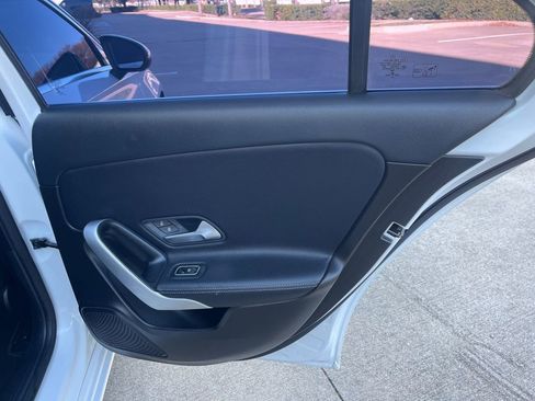 Used 2020 Mercedes-Benz A 220 4MATIC image 18