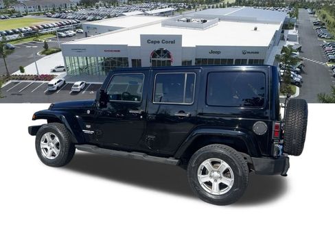 Used 2011 Jeep Wrangler Unlimited 70th Anniversary w/ Connectivity Group AWD/4WD image 27