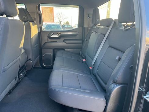 Used 2023 GMC Sierra 1500 Elevation image 27
