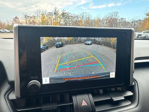 Used 2023 Toyota RAV4 AWD Hybrid image 36