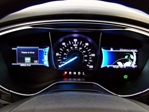 Used 2018 Ford Fusion S FWD image 15