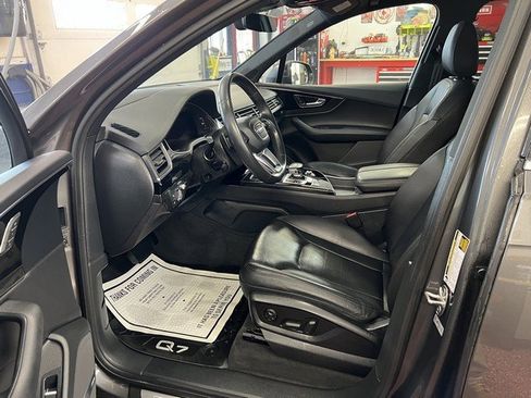 Used 2018 Audi Q7 3.0T Prestige w/ Prestige Package image 6