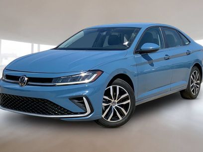 Used 2025 Volkswagen Jetta SE