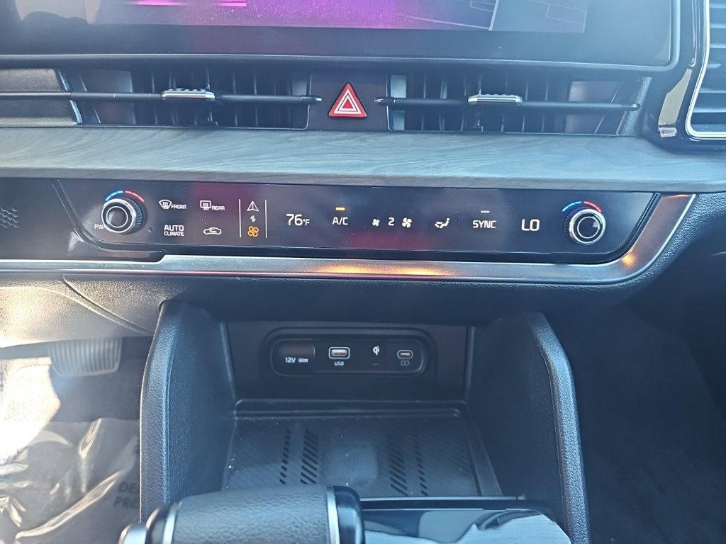 Used 2025 Kia Sportage X-Line AWD/4WD image 17