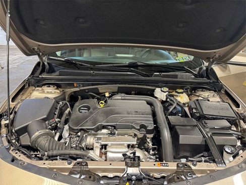 Used 2024 Chevrolet Malibu LT image 27