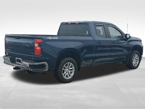 Used 2021 Chevrolet Silverado 1500 LT w/ Bed Protection Package image 8