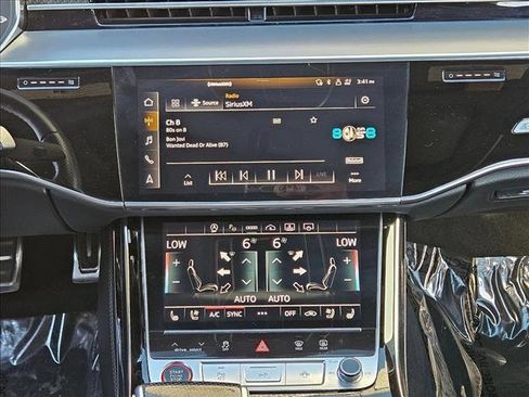 Used 2023 Audi S8 image 13