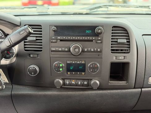 Used 2013 GMC Sierra 2500 SLE w/ SLE Preferred Package image 17