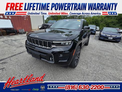 Used 2023 Jeep Grand Cherokee Overland w/ Luxury Tech Group IV AWD/4WD image 1
